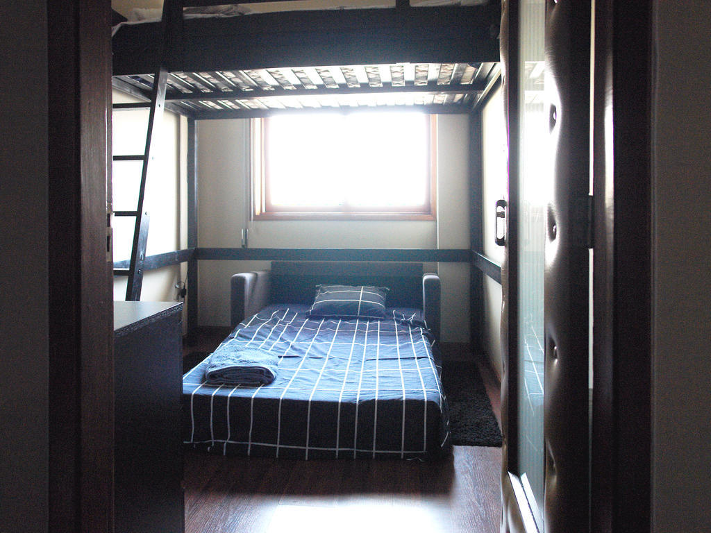 Apartment Forever